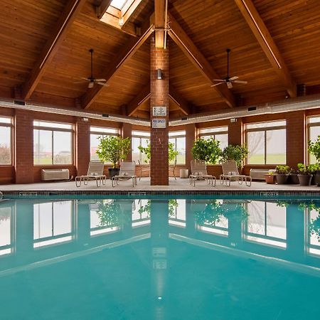 Best Western Geneseo Inn Экстерьер фото